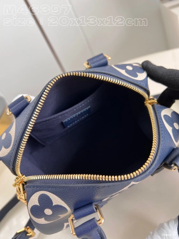 20 VUITTON LOUIS SPEEDY BANDOULIÈRE 0819